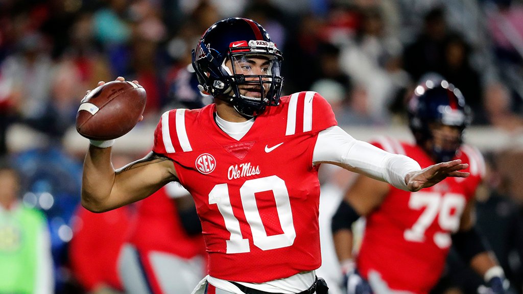 HoustonTexans's tweet photo. The #Texans have signed QB Jordan Ta'amu and waived C D.J. Coker. https://t.co/kzgoodyVMK