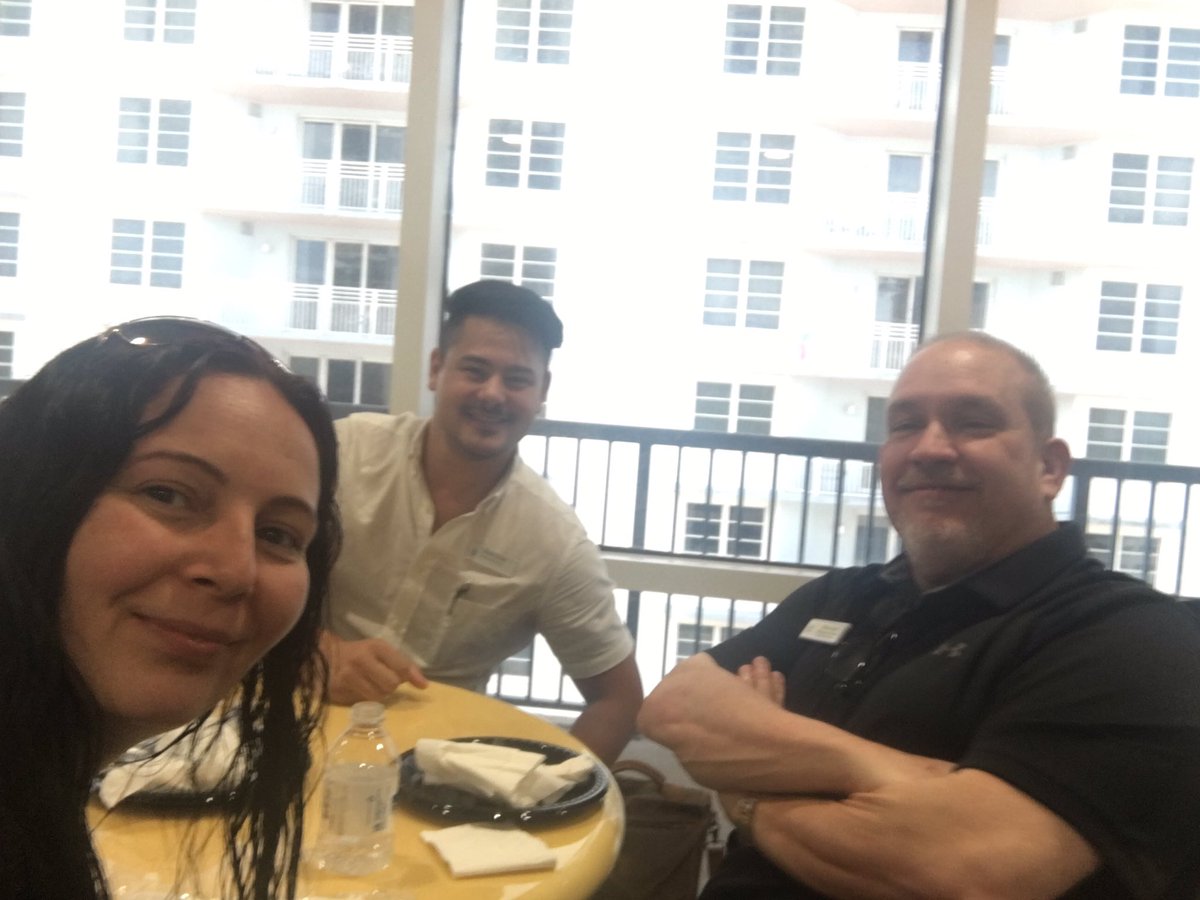 At #TeamDBR today, we broke bread together as a family &amp; shared appreciation for one another. Our #intentionalculture is 2nd to none! #Diamondcareers <a href="/AbdelaJason/">Jason Abdela 🇺🇸</a> <a href="/Joann6179/">Joann Febus</a> <a href="/espositofiore/">Maria Fiore</a>  <a href="/cbauer625/">Christina Bauer</a> <a href="/TheTNPatrick/">Patrick Harrell</a> <a href="/tom_savino/">Tom Savino</a> <a href="/RhettBolling/">Rhett Bolling</a> <a href="/Bhaynes331/">Bhaynes33</a> <a href="/kyleraid/">Kyle Moschner</a> <a href="/JeffPru93184092/">Jeff Pruitt</a>