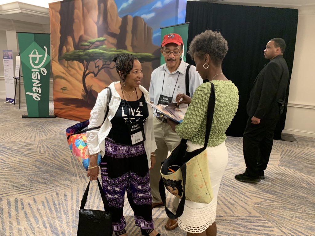 scoopjefferson's tweet photo. Got a Question for Dorothy Tucker ? She is out &amp; about meeting and greeting NABJ Convention goers asking for their support for President in the 2019 Election #Time4Tucker @Dorothy4NABJ https://t.co/z3xNNQMm9c