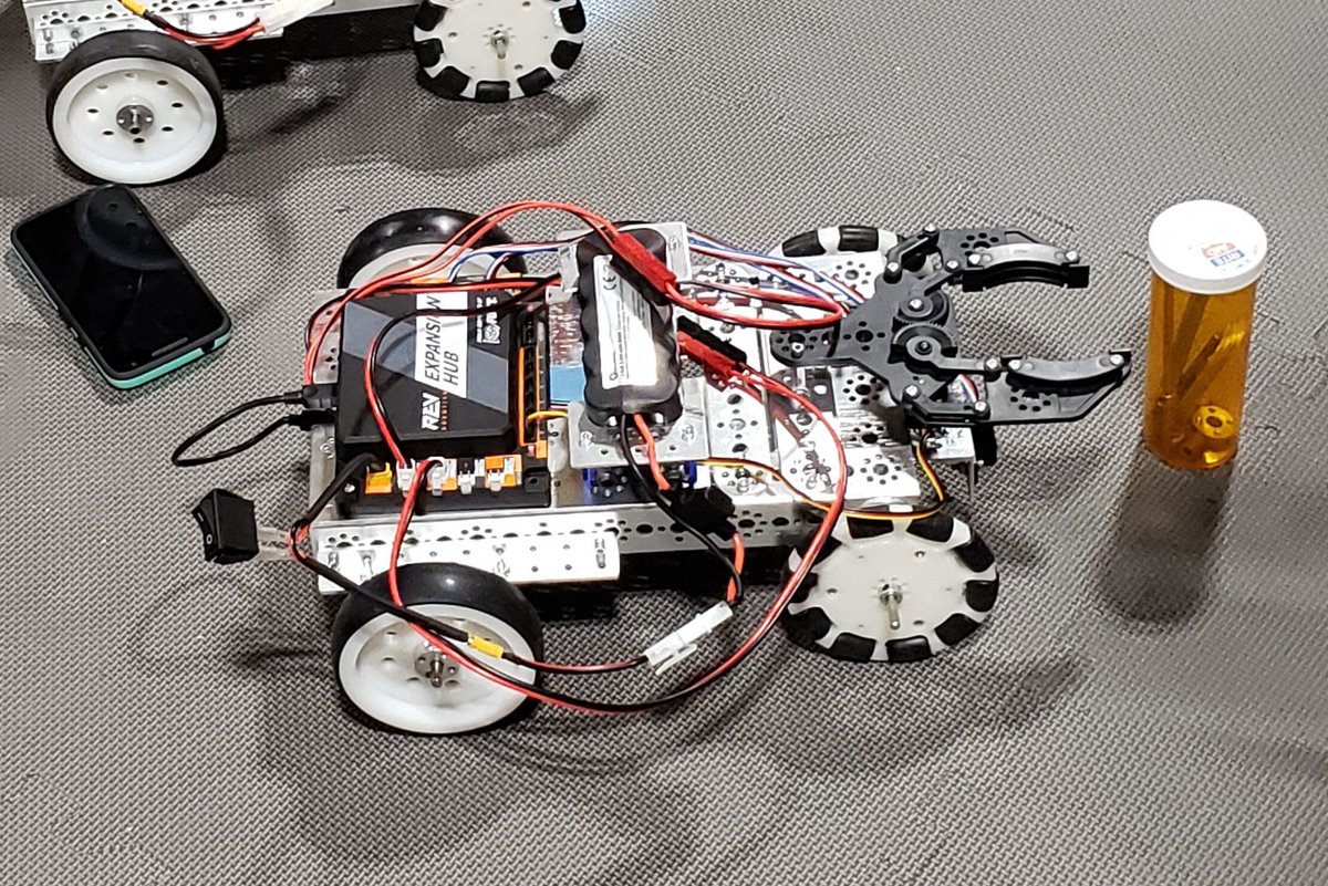 ARS_Limited's tweet photo. Check out the new blog on the awesome STEM program ARServices supports. Go Titan Robotics! @titansrobotics @FIRSTweets #Community #ARServices

Blog: https://t.co/apAk2SytEo https://t.co/BpNZZyYRho