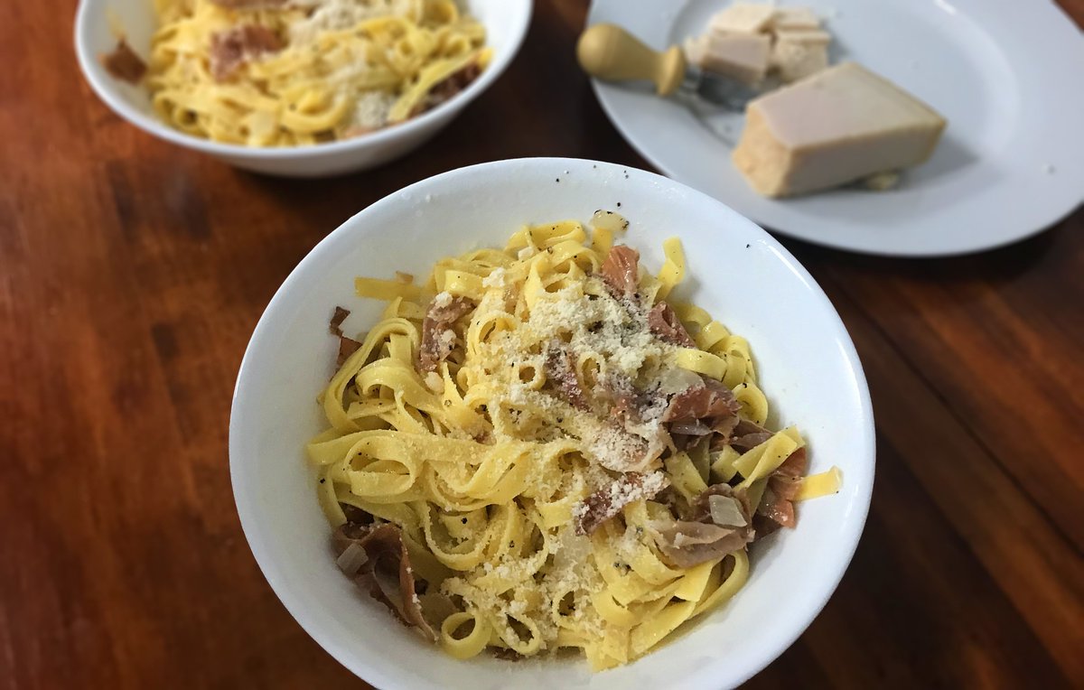 supermrktitaly's tweet photo. WATCH: Video Recipe for Tagliatelle al Prosciutto. Easy and delicious!
LINK: https://t.co/5xia3hT2mQ
#tagliatelle #pasta #pastadish #pastarecipe #prosciutto #italianmeat #meat #food #foodie #foodblog #foodblogger #italianfood #easyrecipe #dinnerrecipe #video #videorecipe https://t.co/mUpPbjZU0G