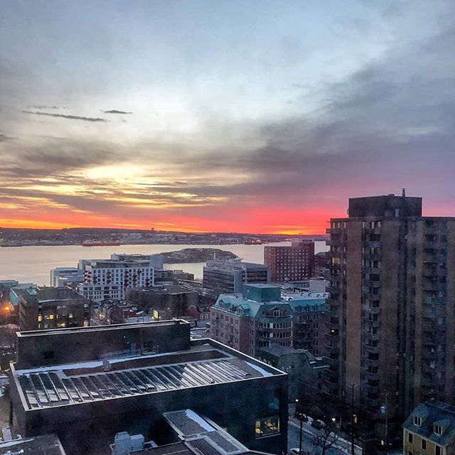 haligonia's tweet photo. from @halifaxhobbyist • • • • • Check out this beautiful Halifax Sunrise 💕🌅 definitely not a sight you get to see very often https://t.co/oBQZmzrY8v