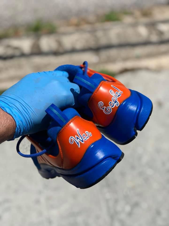 Gator_Kicks's tweet photo. Auburn fan ordered a customization of their Nike Prestos to War Eagle 🦅 Prestos, different shade of orange & blue
#BoKnows #BoJackson #Auburn #GatorKicks #CollegeFootball 🏈 https://t.co/wytfpxQRtp