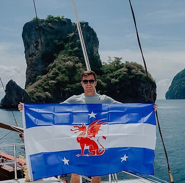Baylor Betas abroad! Andrew Brierty, 22’ explores ship wrecks and wildlife on his scuba trip to the Phi Phi Islands in Thailand! ift.tt/2OKyqt6