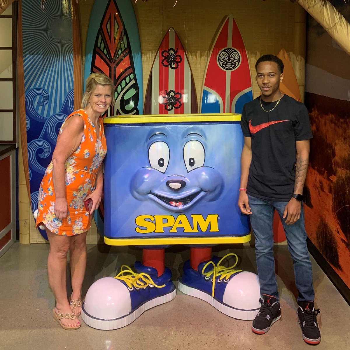 ForwardService's tweet image. Loved the mix of history, play, and inspiration at the @SPAMMuseumMN while visiting MN with our JAG class. Just look how much they&apos;ve done to end hunger around the world! #SPAMcan
