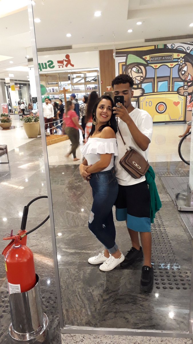 crixt7's tweet photo. CASAL RAIZ @camila_velezz https://t.co/1TMTZJdccD