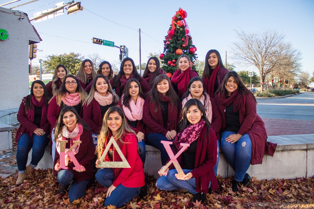 gloria_rinconi's tweet image. #betapi  #87FamFollowTrain