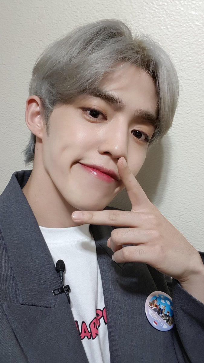 Carat17coups's tweet photo. #BestLeaderCOUPSday
@pledis_17 
センイルチュッカヘ❤
私の中では付き合ってるんだけど、熱愛報道まで行かないみt((殴👊
リーダーなのに子供みたいな所
ハニと絡むと乙女になる所
全てが好きです。😍
長男としてSEVENTEENを支えてるそんな貴方を尊敬してます。
#SCOUPSDAY https://t.co/ZTz8yy3qzr