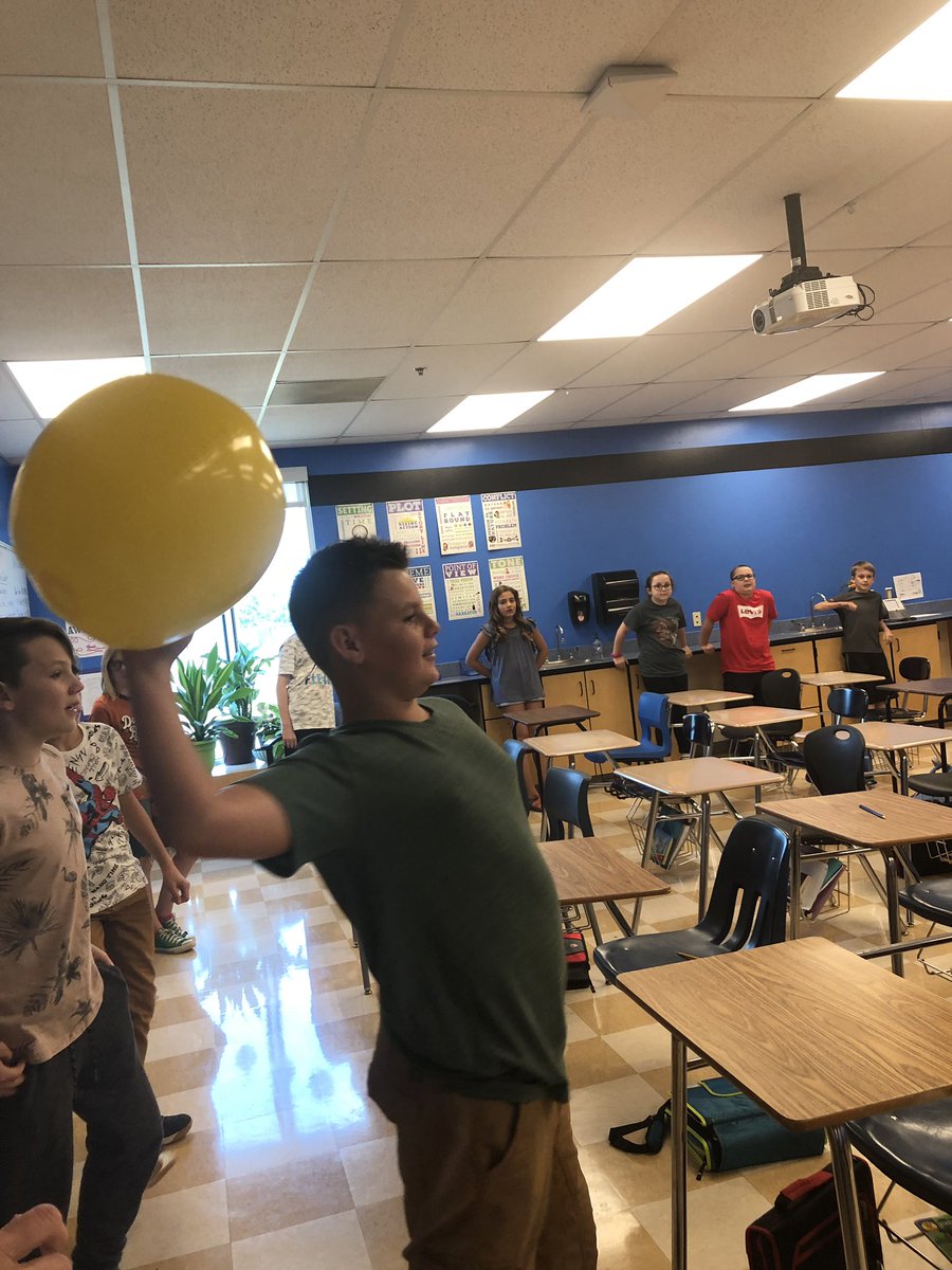IngeSchool's tweet photo. What a great first day at CIMS!!! https://t.co/YDMRx1zcQA