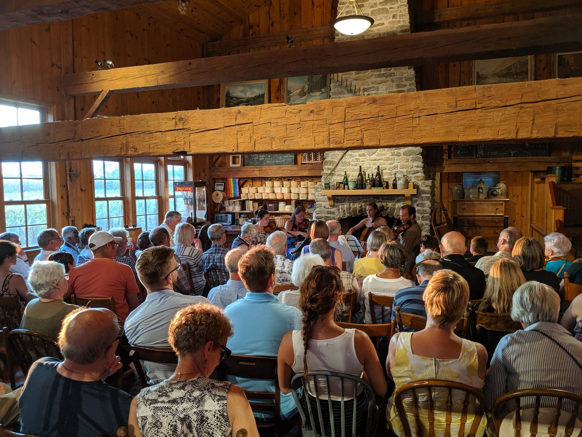 Counter99's tweet photo. @CUFestival 
Great time at festival and vineyard @TheGrangeWine https://t.co/Fvh0HPDiNe