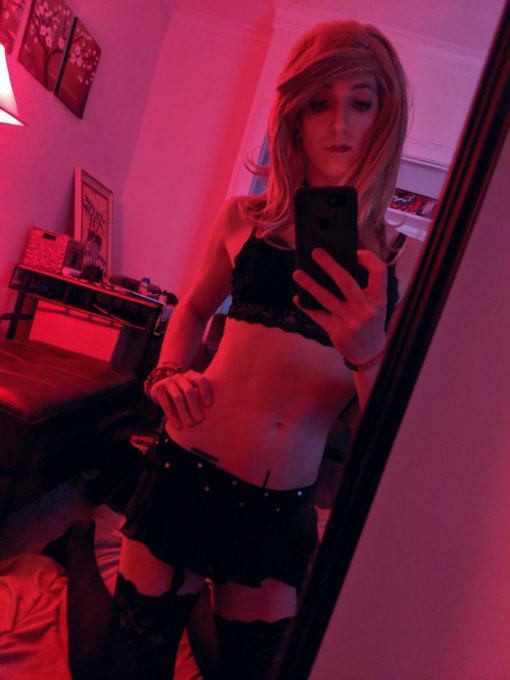 ✨Trappy❌Magic✨ - 2 pic. Playing with Fire 🔥♥️🔥♥️🔥♥️🔥 #sissy #trap #femboy #transgirl https://t.co/11QquWIsMT