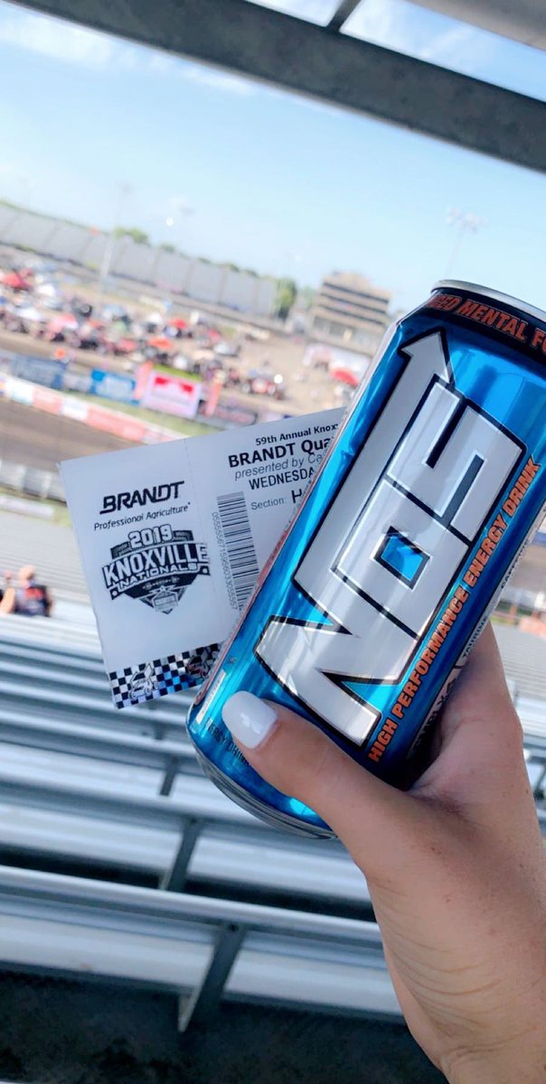 Julia Stead 🌸 tweet media