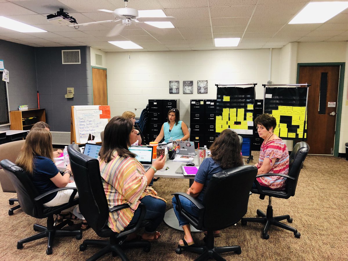CentralCabotpK4's tweet photo. Vertical planning and PLC meetings as we continue to prepare for the BEST year ever! #CEtribe https://t.co/CnosiY2z6O