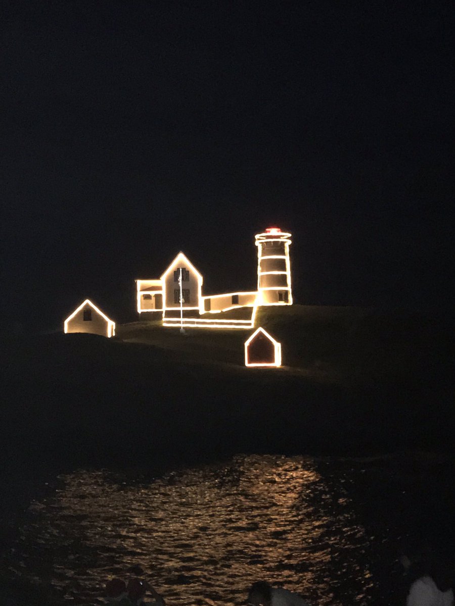 Nubble lighthouse in Maine. #NationalLighthouseDay