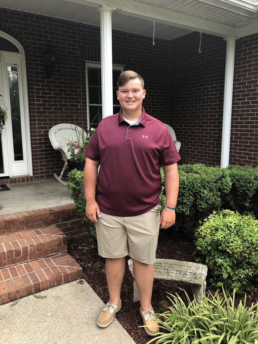 AngieLGoodwin's tweet photo. Canβt believe @LandenGoodwin is headed to High school!
#classof2023 #hchsπ #hcsfirstday https://t.co/afG7eDmC9y