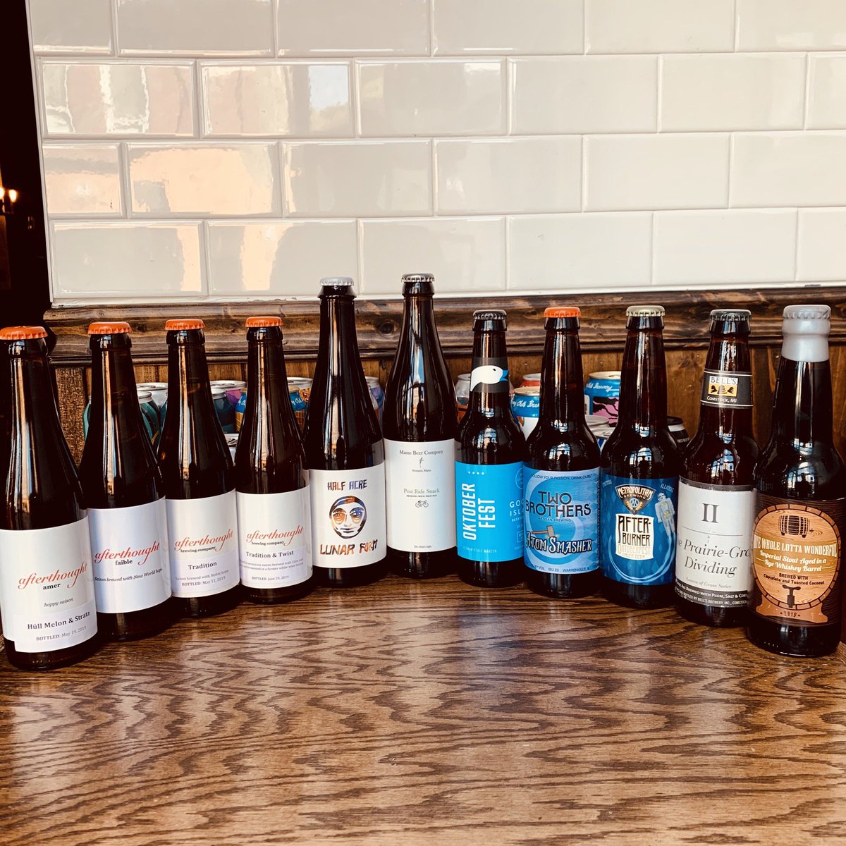 NEW BEER TWO PICS OKTOBERFEST OH GOLLY