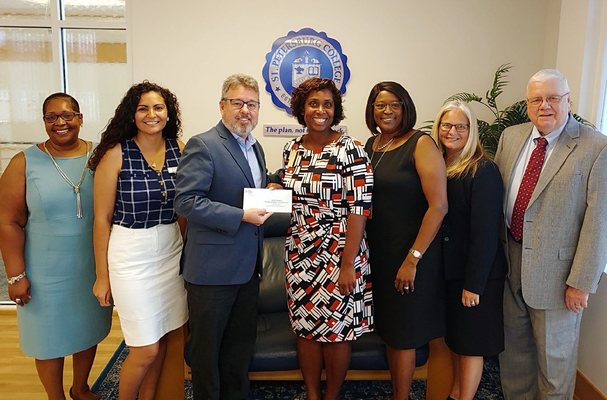 spcnews's tweet photo. Thank you @DukeEnergy! The company awarded #SPCollege $30,000 through a grant for the college’s Engineering in Energy program that aims to support diversity in the energy workforce and a strong pathway from education to careers in energy. We appreciate your continued support! https://t.co/F0AS3cpReh