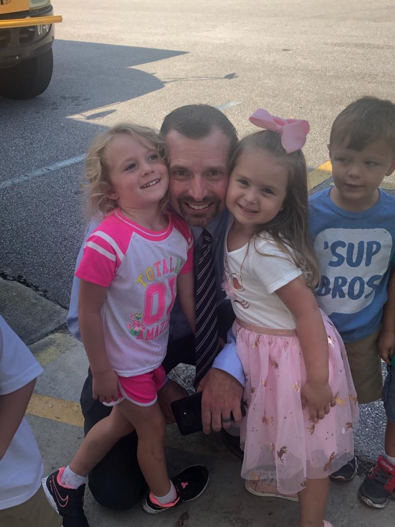 RobertBHunter34's tweet photo. Visited all our elementary schools today. I think these kids are glad to be in Pre k at BGE!!! #Pre k rocks https://t.co/2iRB7VIQPS