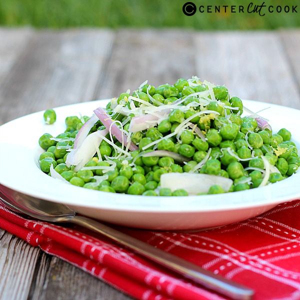 CenterCutCook's tweet image. Parmesan Peas with Shallots and Lemon: centercutcook.com/parmesan-peas-… #food #recipes #fruits #vegetables #holiday
