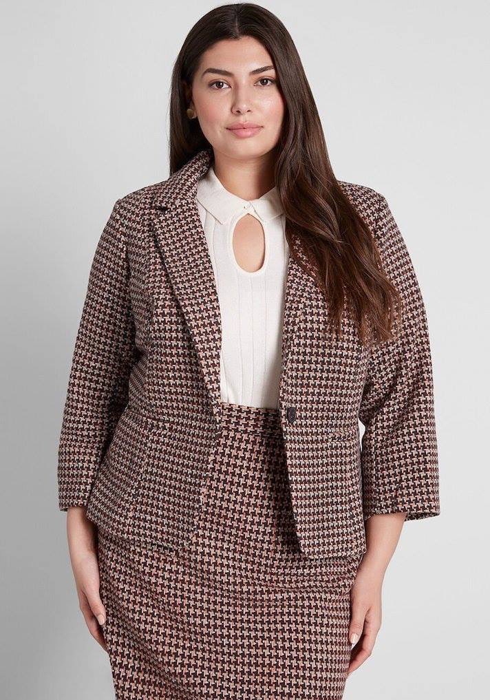 BePlusMag's tweet photo. Les mostramos parte de la nueva colección Otoño - Invierno 2019 de @modcloth titulada: "Show Them Who’s Boss" e inspirada en la década de los 70. Pueden ver y obtener las piezas en: https://t.co/yMil3eXm5F
#beplusmag #plussizes #fashion #moda #plussizefashion #modaplus #modcloth https://t.co/OmiuzxWIBE