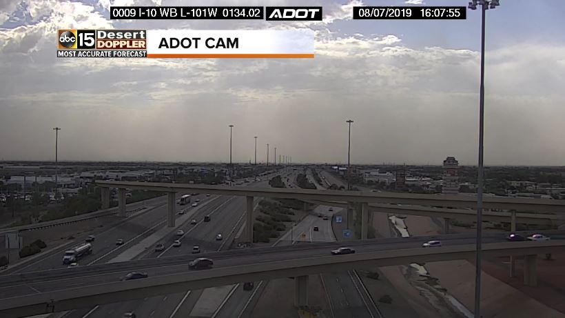 AmberSullins's tweet photo. Dust moving into the West Valley now!

Dust Storm Advisory until 5 p.m. 

Watch out for visibility down to 1 mile and gusts near 40 mph.

Outflow boundary (dust) location = white line. Moving east into #Phoenix 

#abc15wx #azwx https://t.co/vPMG3tyQFn
