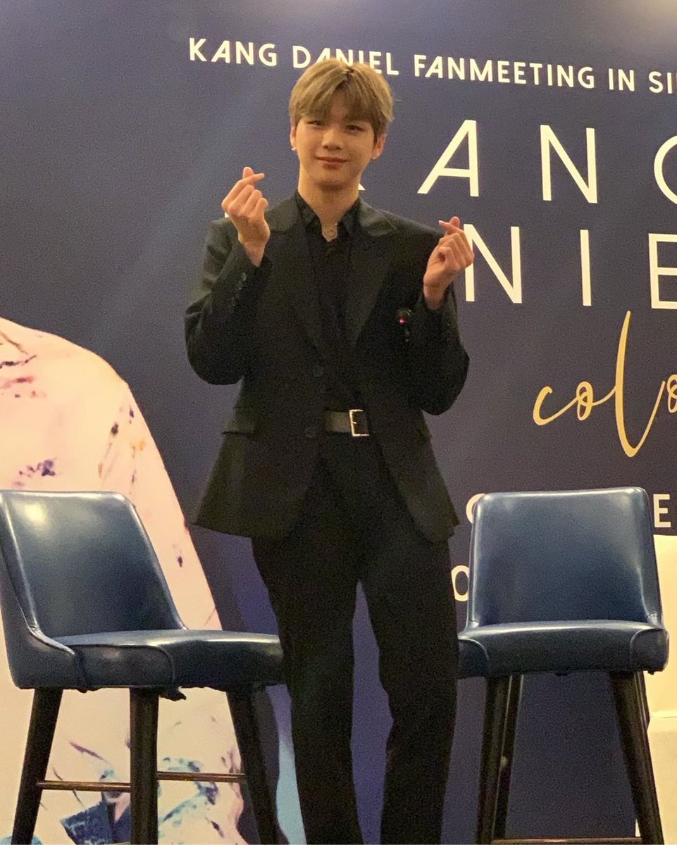 KangDanielgall's tweet photo. 190815 싱가포르 팬미팅 기자회견
#강다니엘 #KANGDANIEL
#KANGDANIELinSG #KangDanielColorOnMeinSG https://t.co/081VWGwiwf