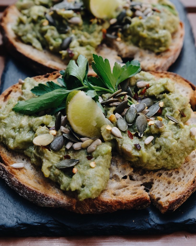 UrbanTeaRooms's tweet photo. Topped with seeds and chillies this bad boy is your best lunchtime friend 🥑 https://t.co/ULAHssuiEJ
