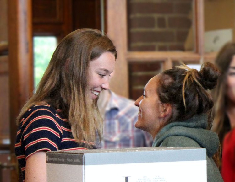 SimpsonsCreate's tweet photo. Today is #resultsday for many students up and down the country! π©βππ¨βπ We want to wish you all the best of luck, from all of us at #SimpsonsCreative - with a special mention to our long-standing client @BSCollege π https://t.co/WSgG6uMBTW