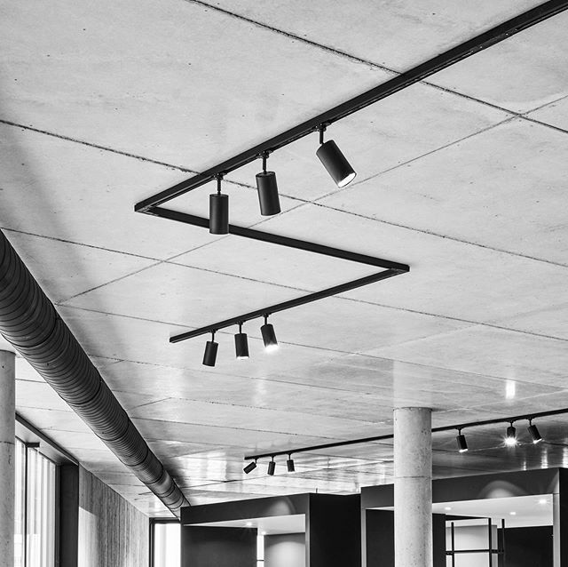 Lenzer.be tweet media