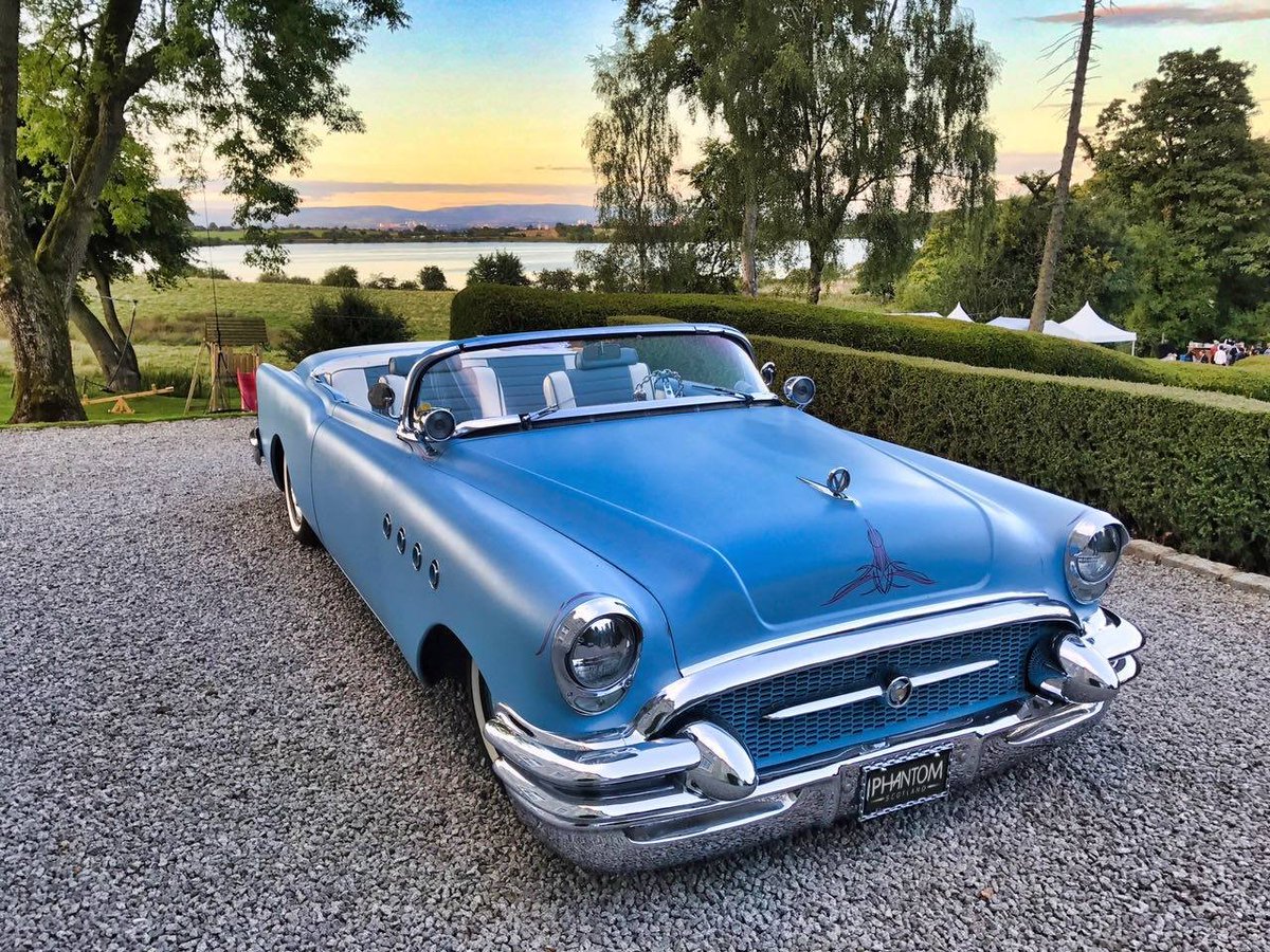 The weather may be on a downward spiral but we are still summer lovin' ☀️🌸 Our Buick Riviera is the perfect edition to any 2020 summer wedding. Find out more here 👉bit.ly/2H7lPu5