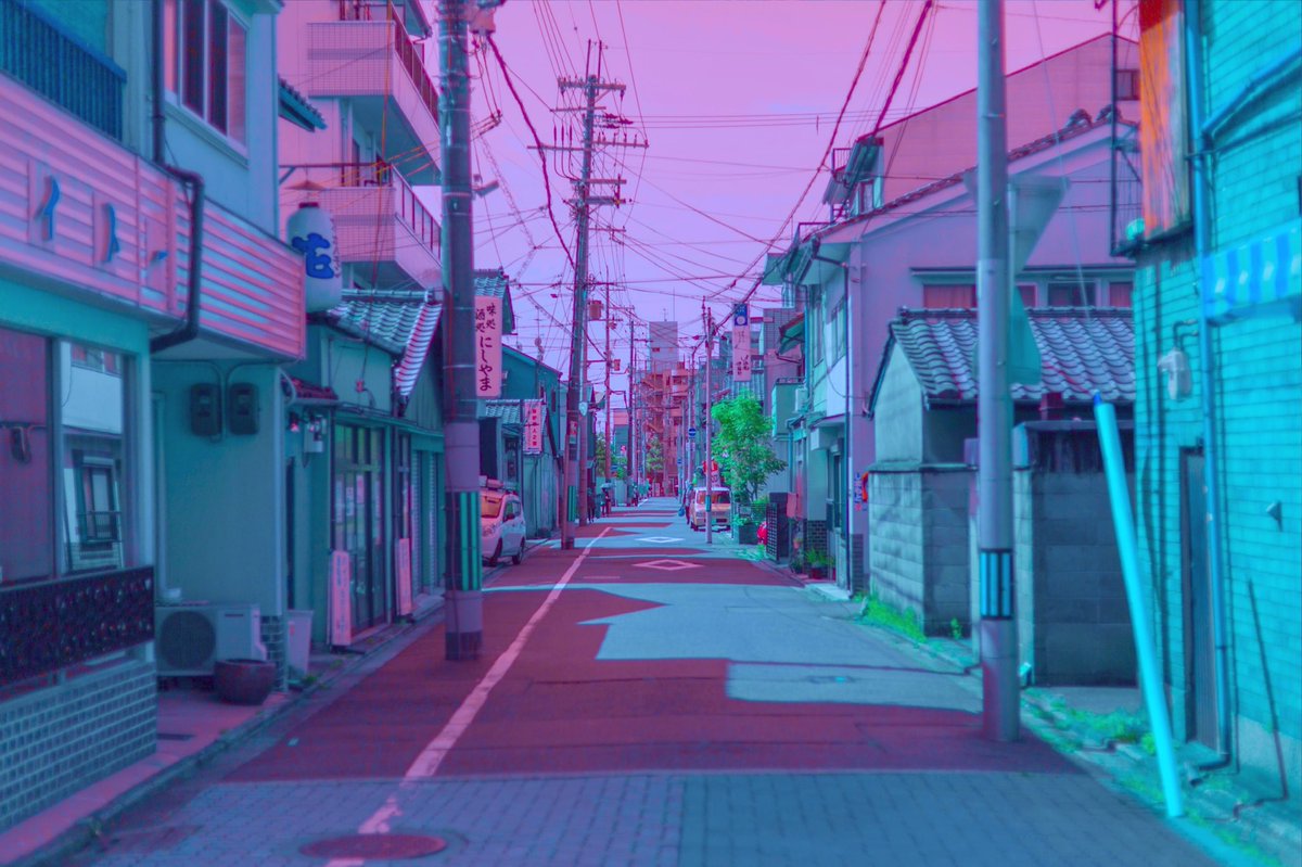 NeonCamApp's tweet photo. The “YAO” look is one of my favorite presets, and these photos by Ryan Kwok are just perfect to showcase it. https://t.co/Gq5hyK6C81