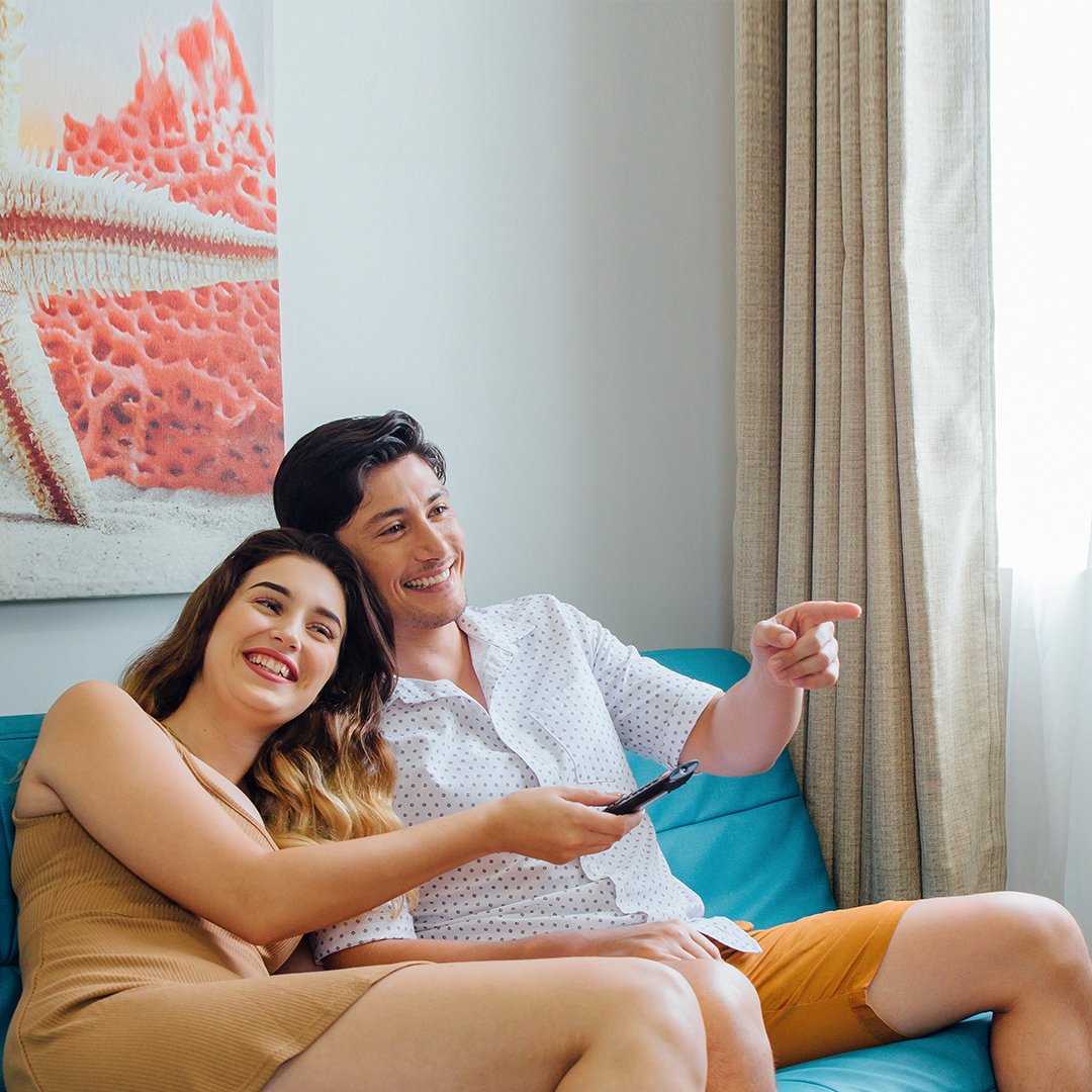azaleaboracayPH's tweet photo. Nothing’s sweeter than spending quality time with your loved one. Book a One-Bedroom Holiday Apartment and get up to 35% off when you book direct.
#AzaleaHolidayPlan #AzaleaBoracay #AzaleaHotels #AzaleaResidences #Boracay #Philippines #HolidayHaven #Family #Group #Couple #Travel https://t.co/zENG8OICTK