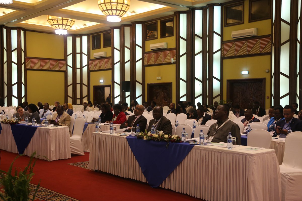 Amref_Kenya's tweet photo. Day 2 at the #KenyaHealthForum. Feedback and discussion on:
▪️Ouality of care
▪️Health financing
▪️Health data and information use
▪️Health commodities and technology
▪️Human resource
▪️Leadership and governance https://t.co/qCILC8YxtN