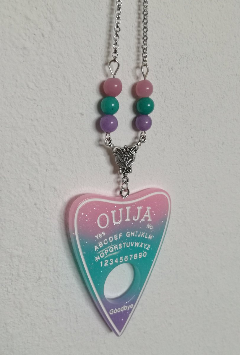 This pastel ouija necklace should ve for sale soon, but if you're interested you can also DM me 😊 #pastel #jewelry #senorbearshop #handmade #handmadejewelru #shop #accessories #selling #ouija #occult #pasteljewelry #necklace