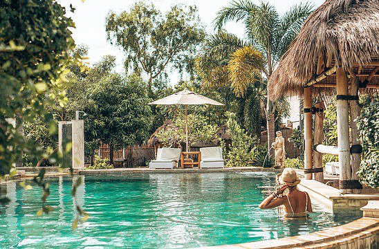 guide2gilis's tweet photo. After spending the afternoon with Sherri &amp; Nick, we can with certainty say that you do not want to miss their tropical wellness retreat, Kokoro Healing, happening this November on Gili Air!  ✨

More info can be found on our website! Link in bio ☀️ https://t.co/YSAwXNPLvm