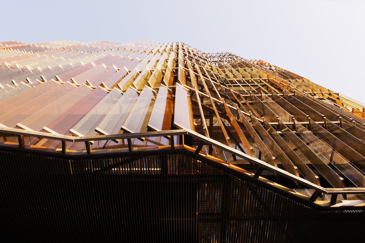 GroupNN's tweet photo. Hoy en nuestro blog te presentamos edificios verdes y sostenibles, porque el diseño no está reñido con la eficiencia. ¡Descúbrelos!
-> https://t.co/c2otHCPALv
#NNBlog #Eixample #sostenibilidad #eficiencia #Barcelona https://t.co/9X9MsyE2LG