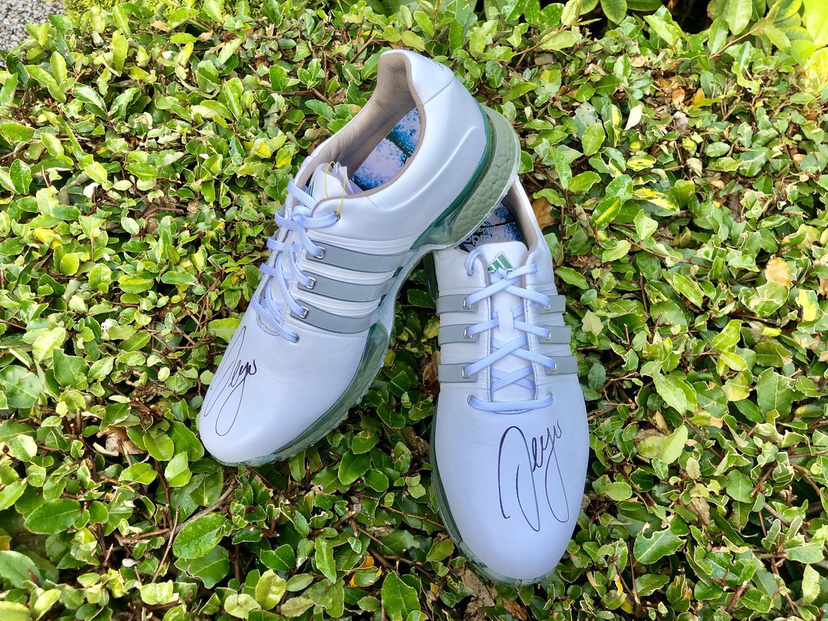 NCG_com's tweet image. 🚨 GIVEAWAY! 🚨

To celebrate 20 years since THAT Sergio Garcia shot at the PGA Championship, we're giving away a pair of @adidasGolf  Tour 360 XT shoes signed by El Nino. To enter: ow.ly/zhwx30pm6ir

❤️ LIKE this post
♻️ RT this post
📲 FOLLOW @NCG_com