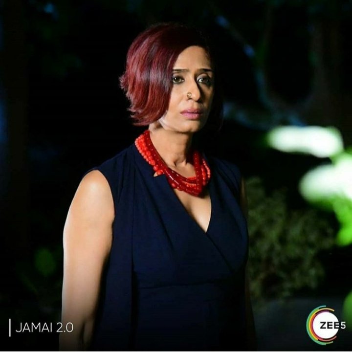abinashthakur99's tweet image. Your favourite jodi is all set to sizzle your screens this time. it will be #twoMuchfun #Jamai2Point0 #JamaiRaja2 @_ravidubey @Theniasharma @ZEE5India @ZEE5Premium