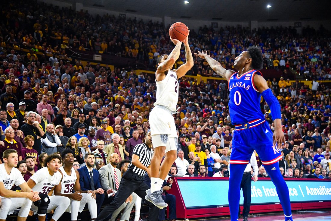 SunDevilHoops's tweet photo. Down 2 vs. No. 1 with 2:23 and having not led all game it is important to get good look - for @robedwardss2 that is a three on the wing.
Bucket
Sun Devils take lead.
Remy hits huge mid-range jumper with score tied.
Rob hits 2 FTs
Rush the court (in organized manner)
-- THE END -- https://t.co/8WTTzLyMjT