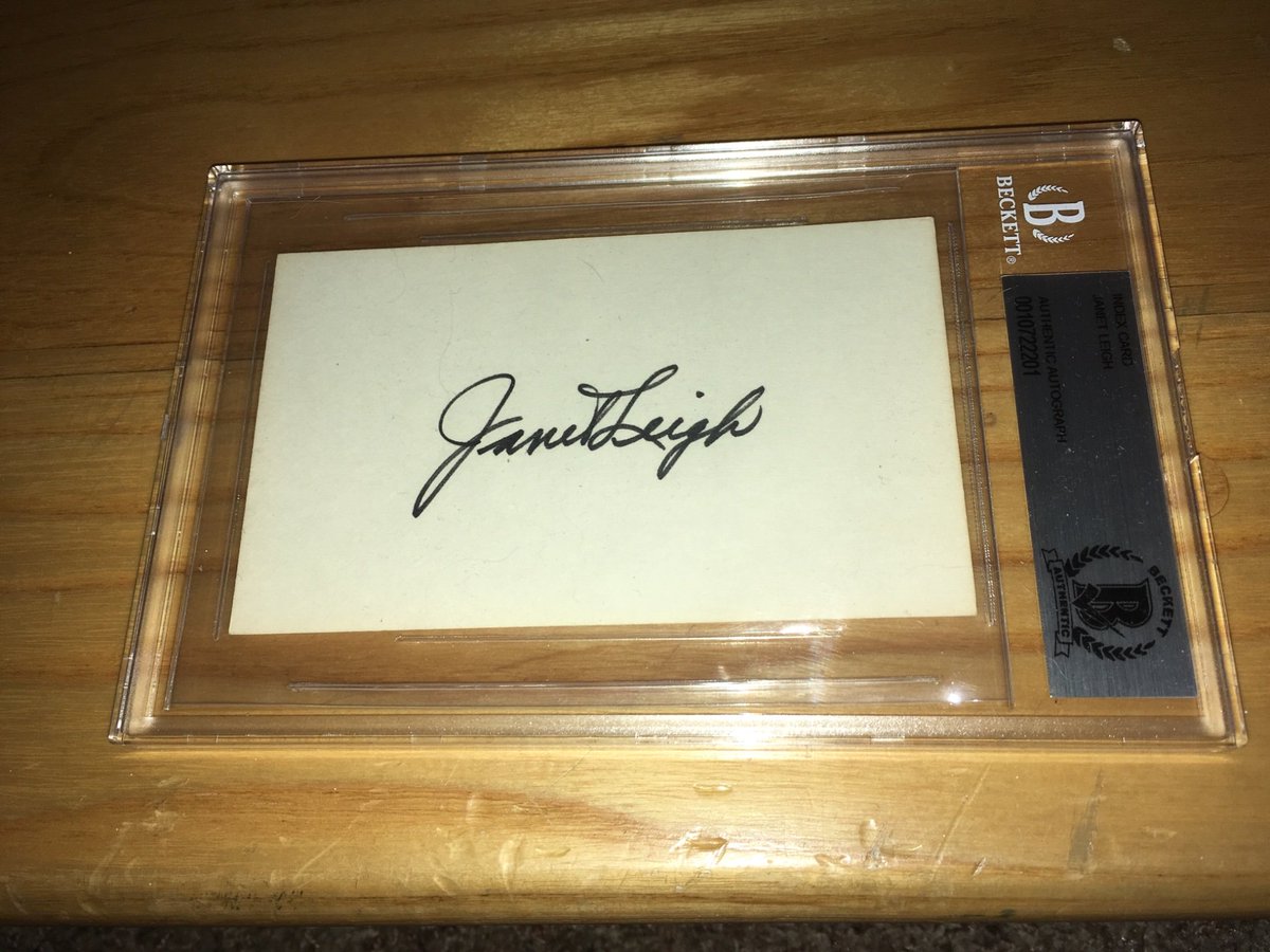 lanc_supcap3841's tweet photo. Got this nice #Pschyo #AlfredHitchcock script signed by #VeraMiles & #JanetLeigh #Autograph @ICONIC_FREDDY miss you @MeTV @SilverAgeTV @CharliesAngels @oriolesrise @Markhoyle4 @GeekWoman20 @vegitojedi @kristadmartini @millsbw https://t.co/Z4MglSjiII