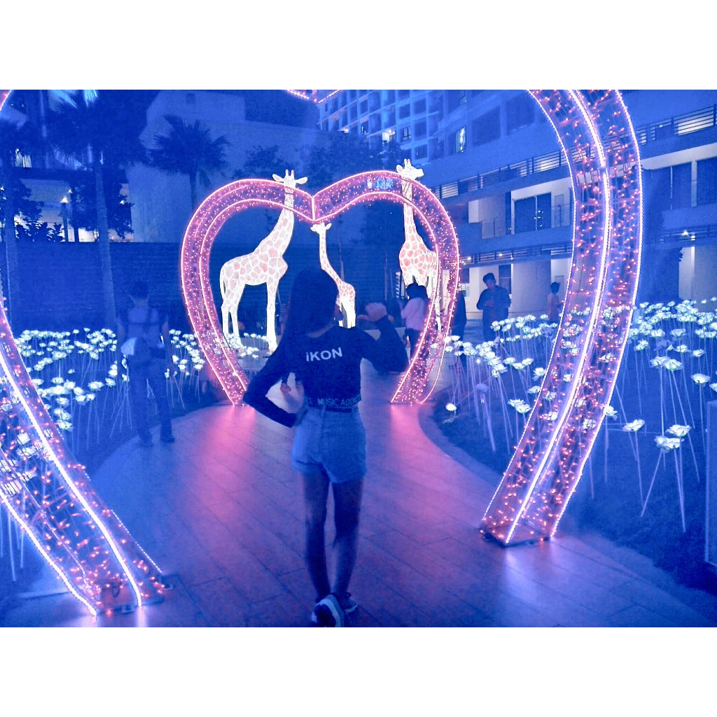 victorya131_'s tweet photo. If someday there's no one by your side, will you look at me? - Best friend 🌷
...with my OT7 ❤ #iKONICSelcaDay #HanbinIsLovedParty #HanbinIsWorthTheWait #CountOnUsHanbin https://t.co/mL7LlsGH4B
