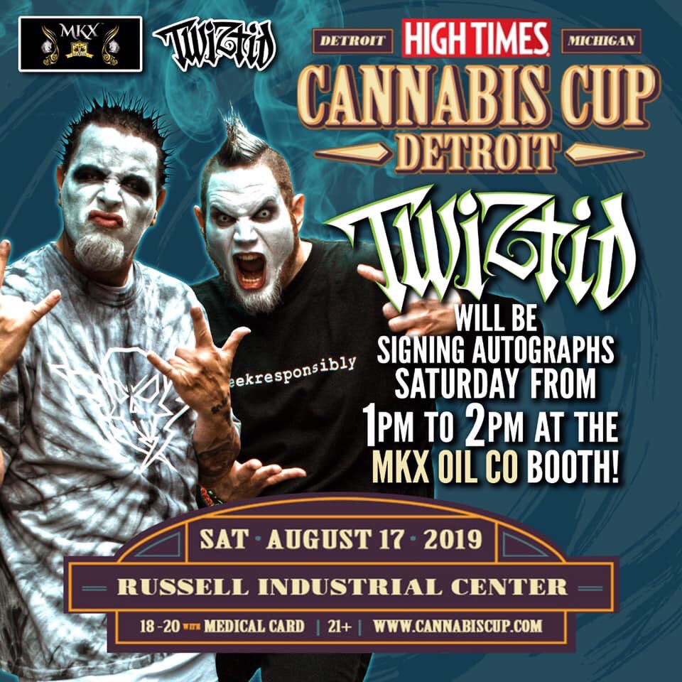 MajikNinjaAust's tweet image. #madrox and #monoxide will be signing autographs during the #hightimes #cannabiscup! 
If you’re in the area be sure to hit it up!!