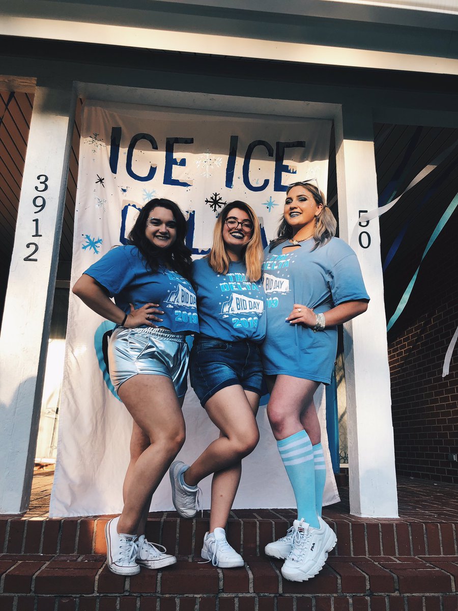 jenna_dozier's tweet photo. 💙ΔΔΔ https://t.co/3YIKYonprV