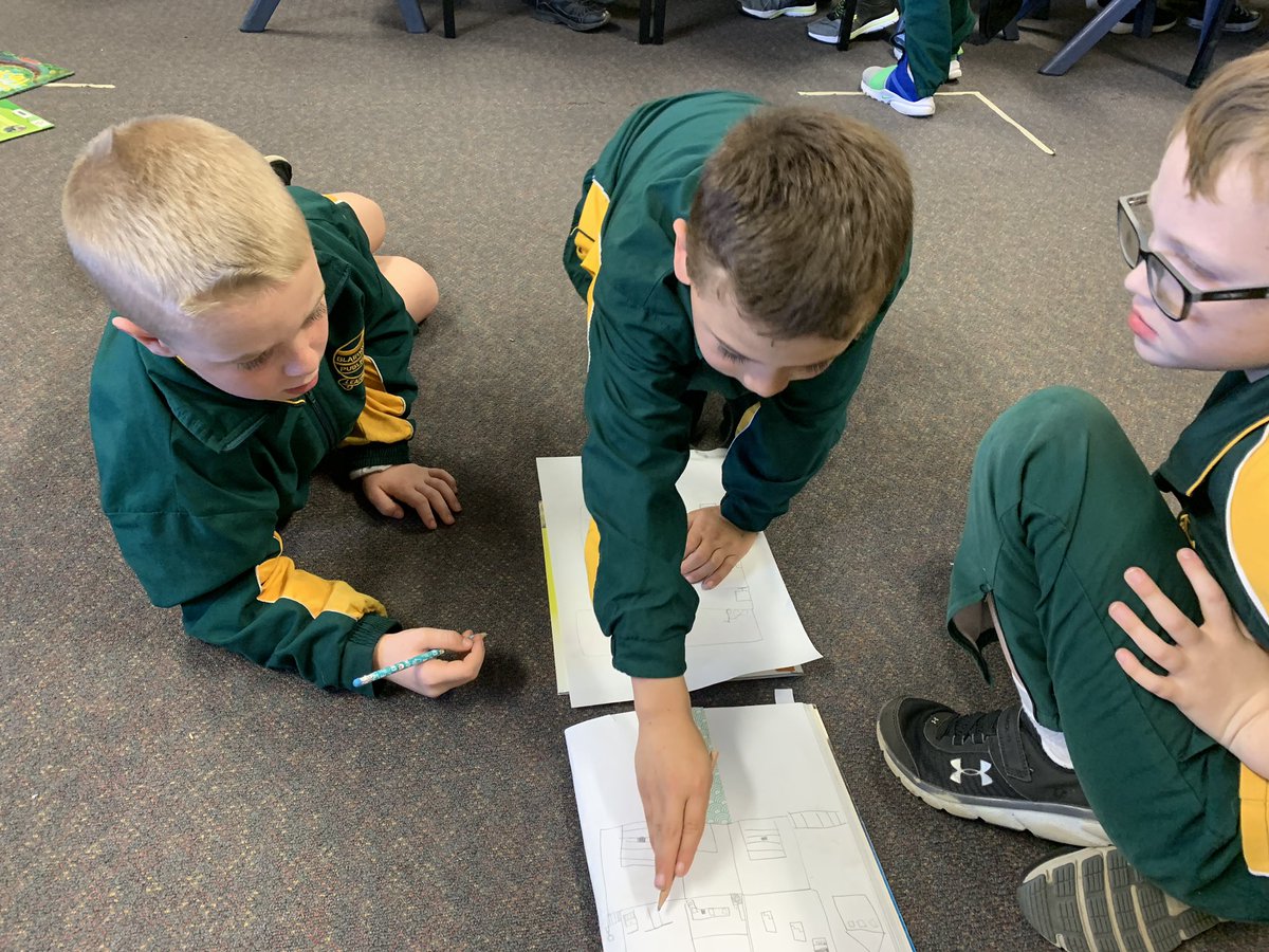 As part of our geography inquiry unit, 2S and 1LR have been collaborating to redesign the K-2 playground. 🛠✏️👷🏽‍♀️#ThisIsBlairmount <a href="/miss_rani84/">Rani Fairbairn</a> @LizOkeefe2014