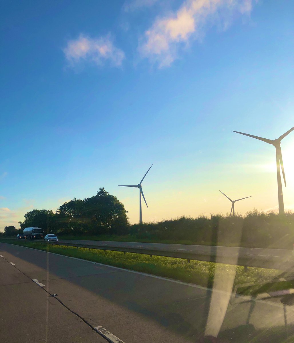 FocusSigns's tweet photo. Beautiful morning, off to Anold for a survey https://t.co/9UazRJHURL