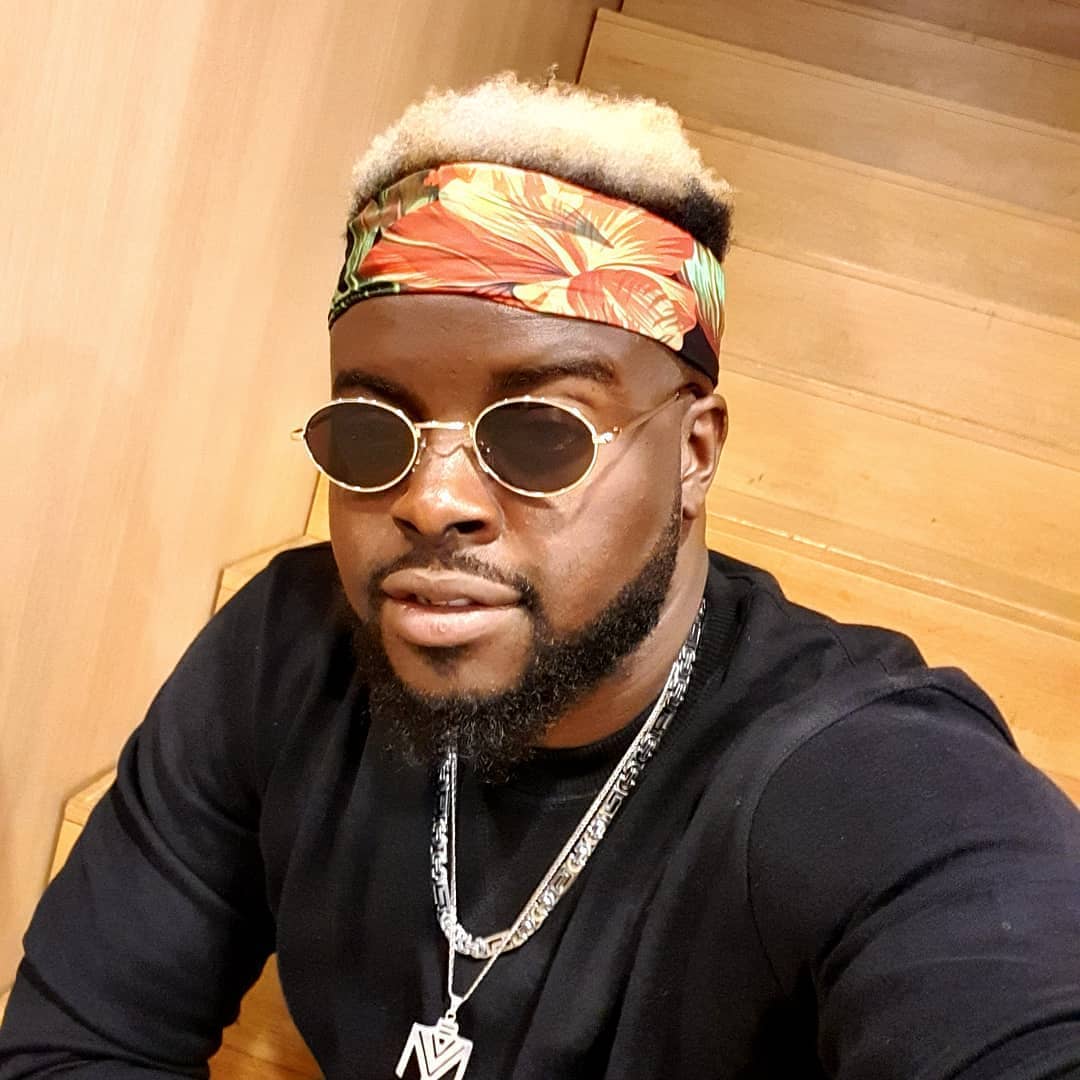 kmerzik's tweet photo. 🎶🎙️🎼 L'artiste @locko officiellement ambassadeur de la marque #ItelMobile🔥🔥🔥 La fête continue avec #BeMayWay🔥🔥🔥 disponi... #Kmerzik https://t.co/Ma55EvgmZN https://t.co/PG0dqQd04Y