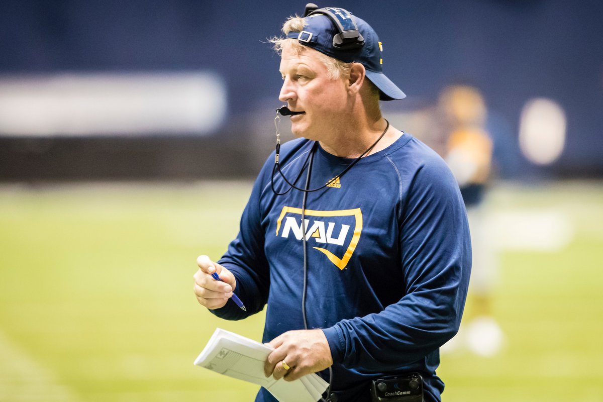 NAU_Football's tweet photo. It was a terrific night of football at the Skydome for the second scrimmage of Fall Camp 💪

Thanks to all the fans who came out and showed their support for the 'Jacks!

#NAUStrong ⚒️🌲🏈 #BigSkyFB https://t.co/Dz9FtVMMkU