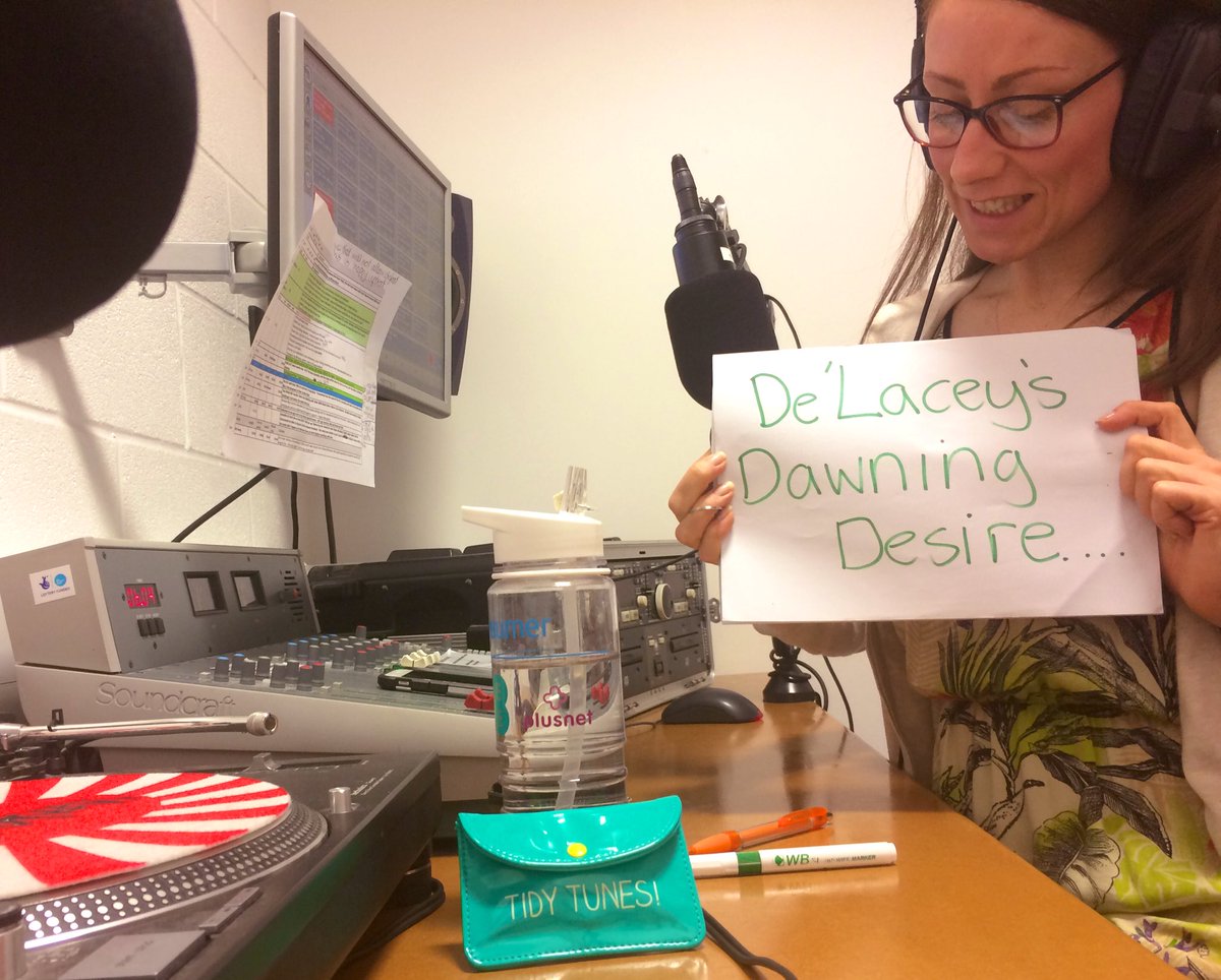 HappyUpbeat's tweet photo. @HappyUpbeat every Thursday 1pm-2pm on 102.6fm or on https://t.co/o7y0ay2O1V with @lizdelacey
#happyupbeat
#ashotofmotivation
#positivityinjection
#foottappingbeats
#youreintherightplace
#sinefm
#mentalhealthboost
#iknowthattrack
#tracksofmyBMS https://t.co/hsN2BxJRx3