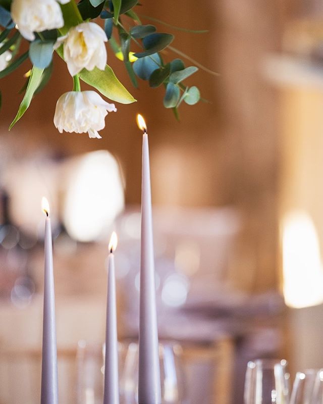 The finishing touches of event design are the parts that tie the whole look together. 💫

We’ve been using @esteranderik tapered candles for a couple of years now and can’t get enough of them!! We have a whole selection of different greys and still ca… ift.tt/2TwiU2U