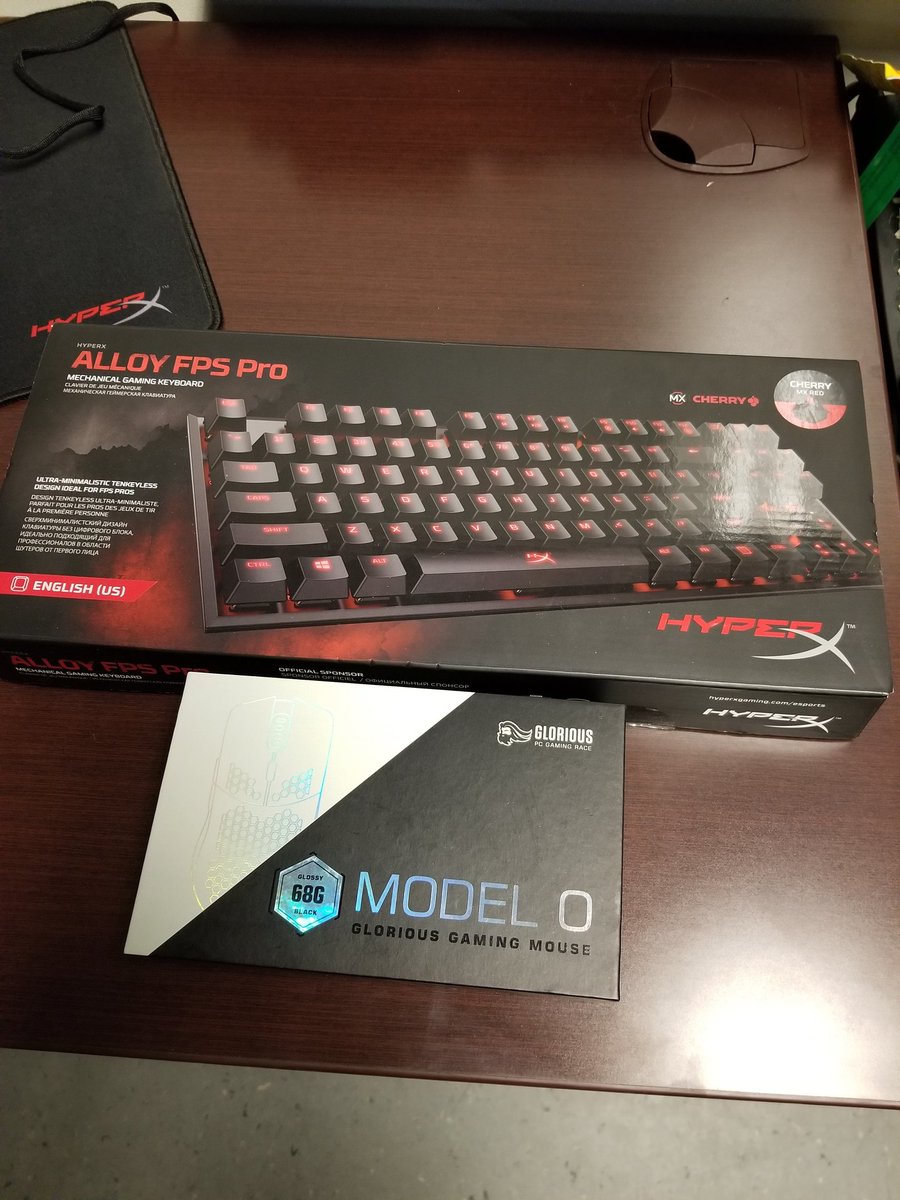 Dreddnaught19's tweet photo. I channeled my inner @DaylightsTV and picked up a few goodies for my laptop when I travel for work. #HyperXkeyboard was a given but this is my first #GloriousPCGamingRace product. Both are fantastic. Highly recommend! https://t.co/iTLcbhz2EN
